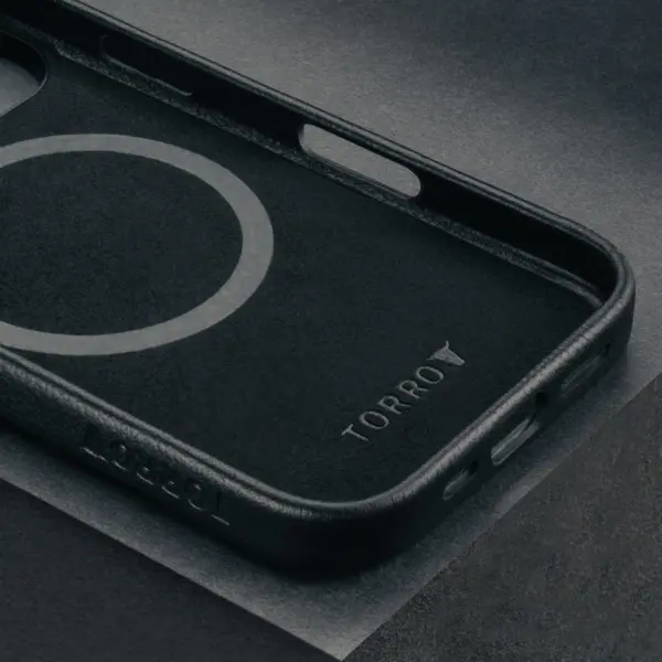 iPhone 16 Pro Leder Bumper Hülle - Schwarz – Bild 4
