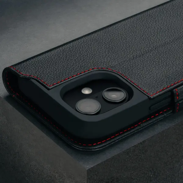 iPhone 16 Lederhülle (mit Standfunktion und MagSafe Laden) - Schwarz mit Rotem Detail – Bild 4