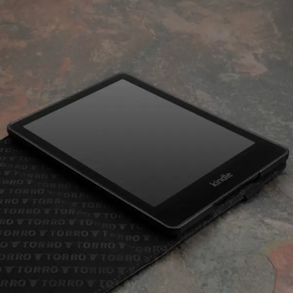 Kindle Paperwhite / Paperwhite Signature Edition Lederhülle (11. Generation 2021/2022/2023) - Schwarz mit Rotem Detail – Bild 2