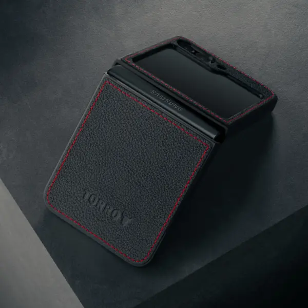Galaxy Z Flip6 / Z Flip7 FE Lederhúlle - Schwarz mit Rotem Detail – Bild 2
