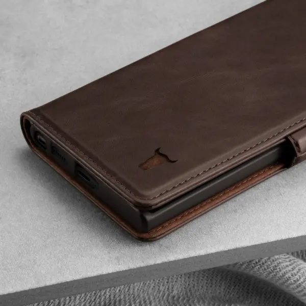 Samsung Galaxy S22 Ultra Lederhülle (mit Standfunktion) - Dunkelbraun – Bild 5