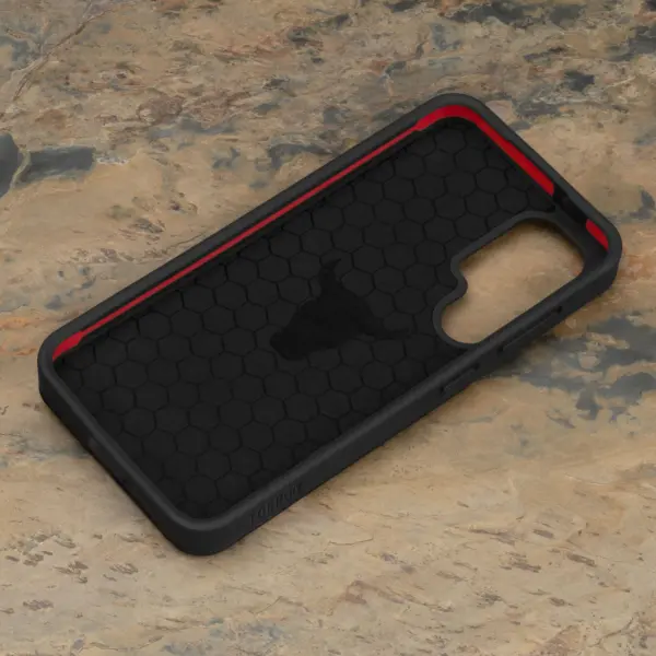 Galaxy S24 Leder Bumper Hülle - Schwarz mit Rotem Detail – Bild 4